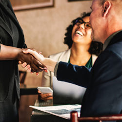 Connect with other Professionals
In between sessions you will have the opportunity to meet other professionals. Connect with other professionals and discover how other they are using location analytics and join a community of location data enthusiasts.